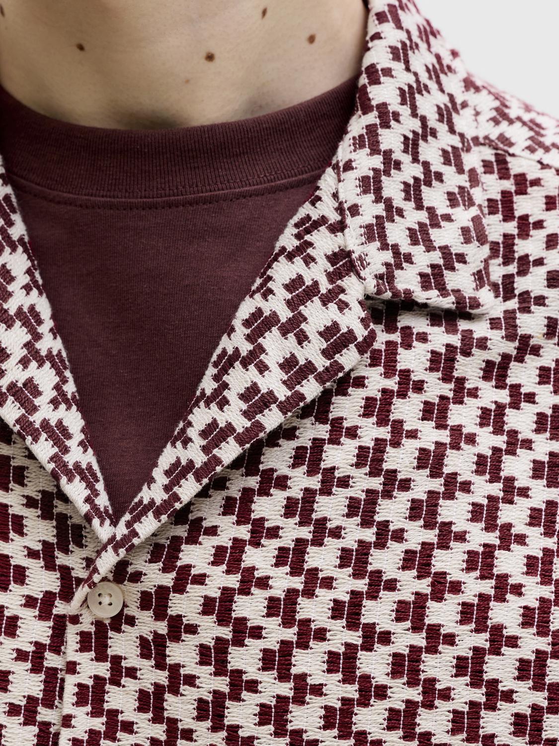 model_shot-detail
